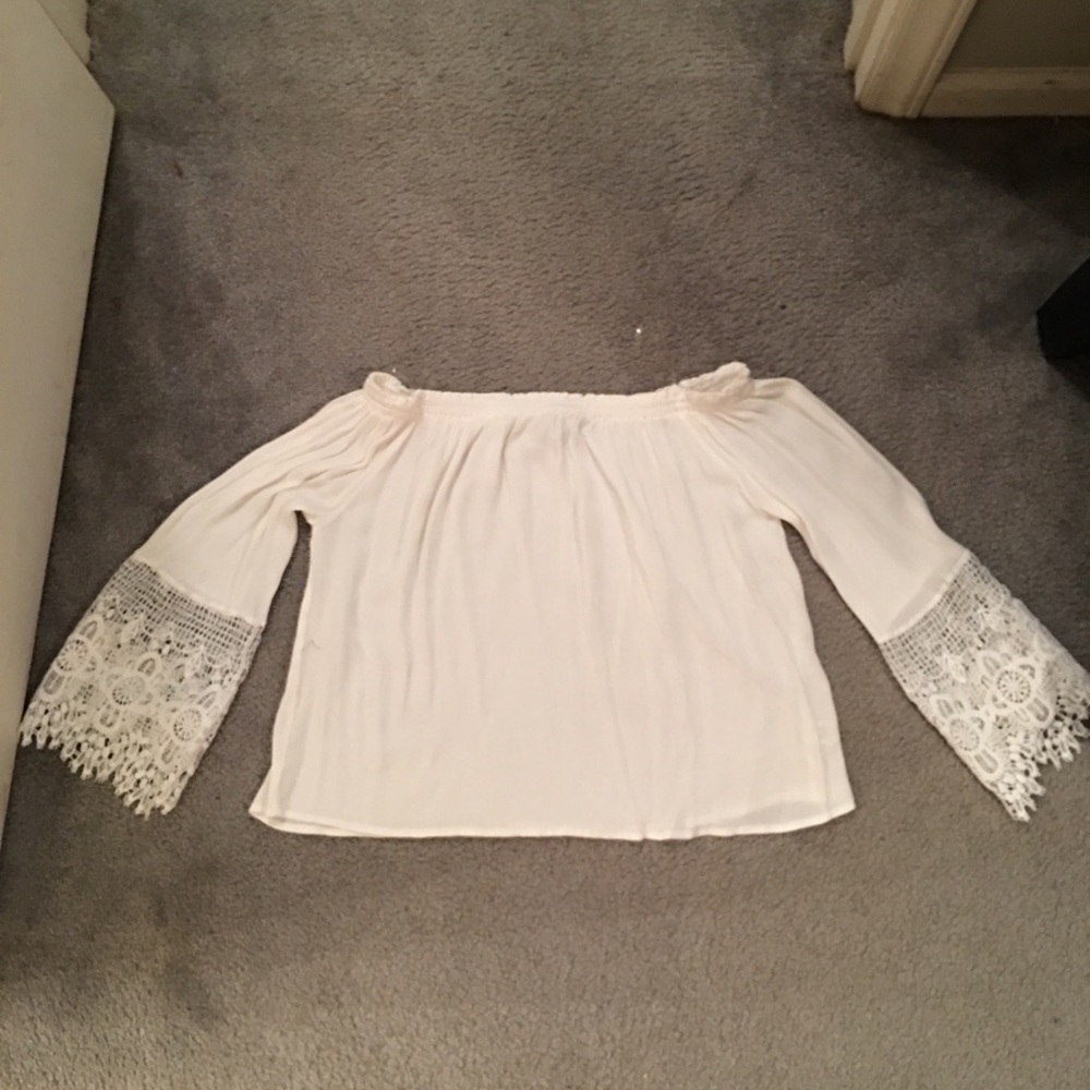 White dress shirt